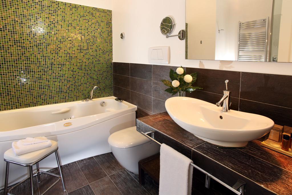 Vivaldi Luxury Rooms Roma Exterior foto