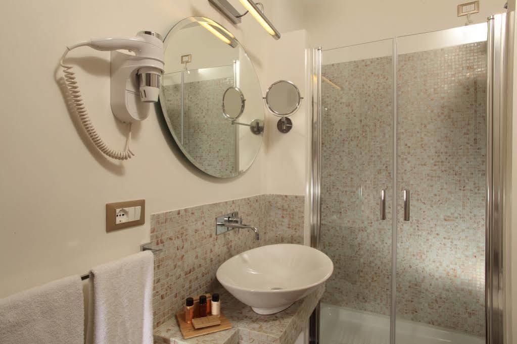 Vivaldi Luxury Rooms Roma Exterior foto